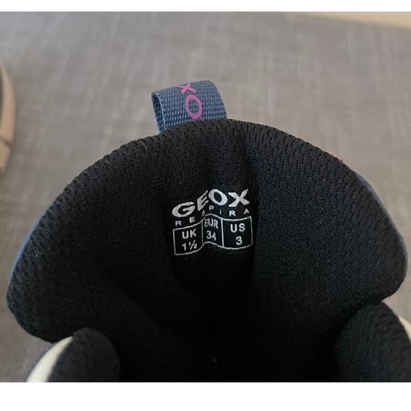 NEW GEOX Amphibiox Waterproof Ankle Boots - Picture 9 of 12